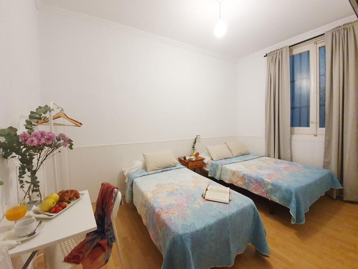 Hostal Alicante Madrid Eksteriør bilde