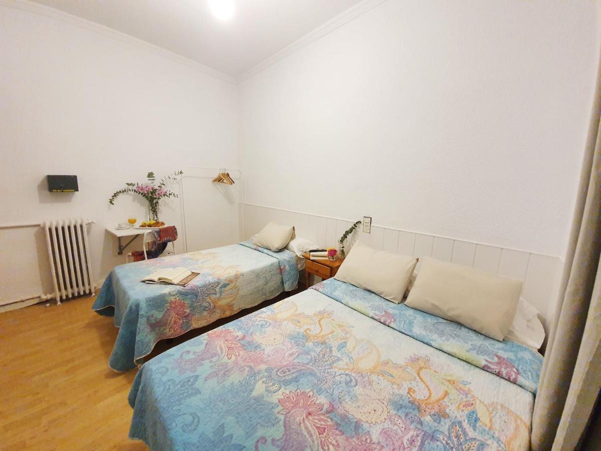 Hostal Alicante Madrid Eksteriør bilde