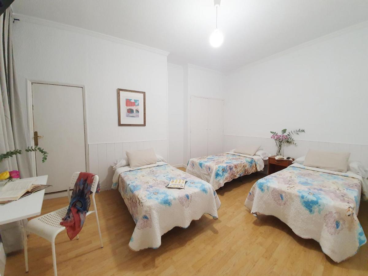 Hostal Alicante Madrid Eksteriør bilde