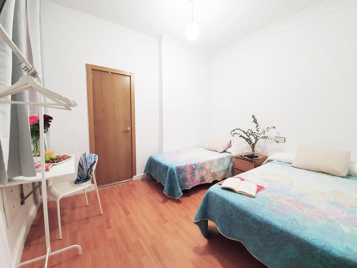 Hostal Alicante Madrid Eksteriør bilde
