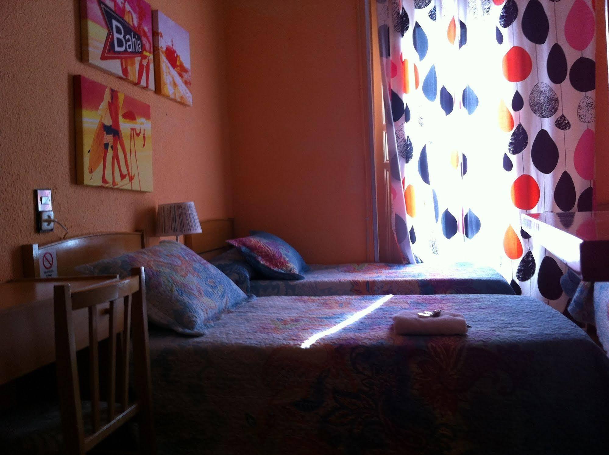 Hostal Alicante Madrid Eksteriør bilde