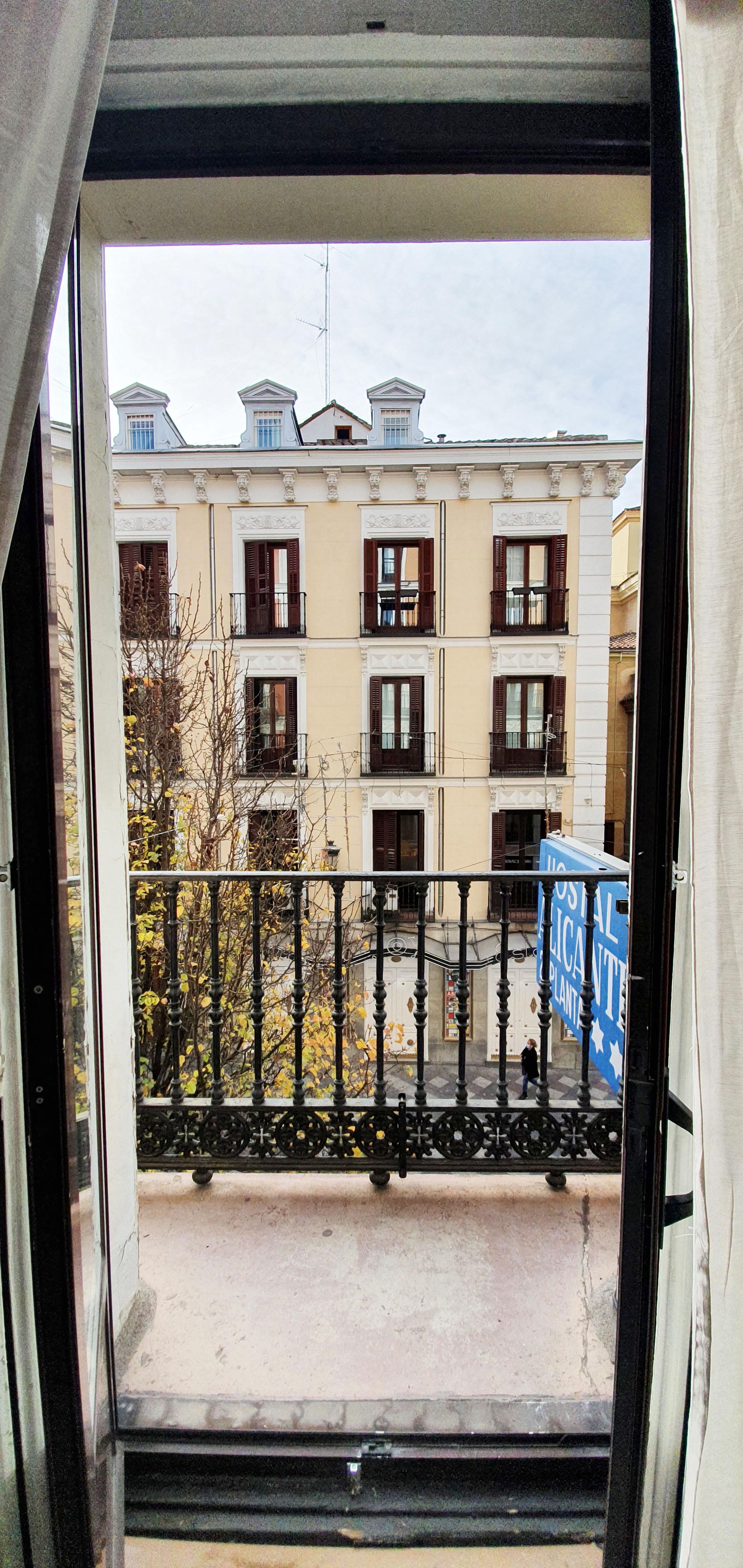 Hostal Alicante Madrid Eksteriør bilde