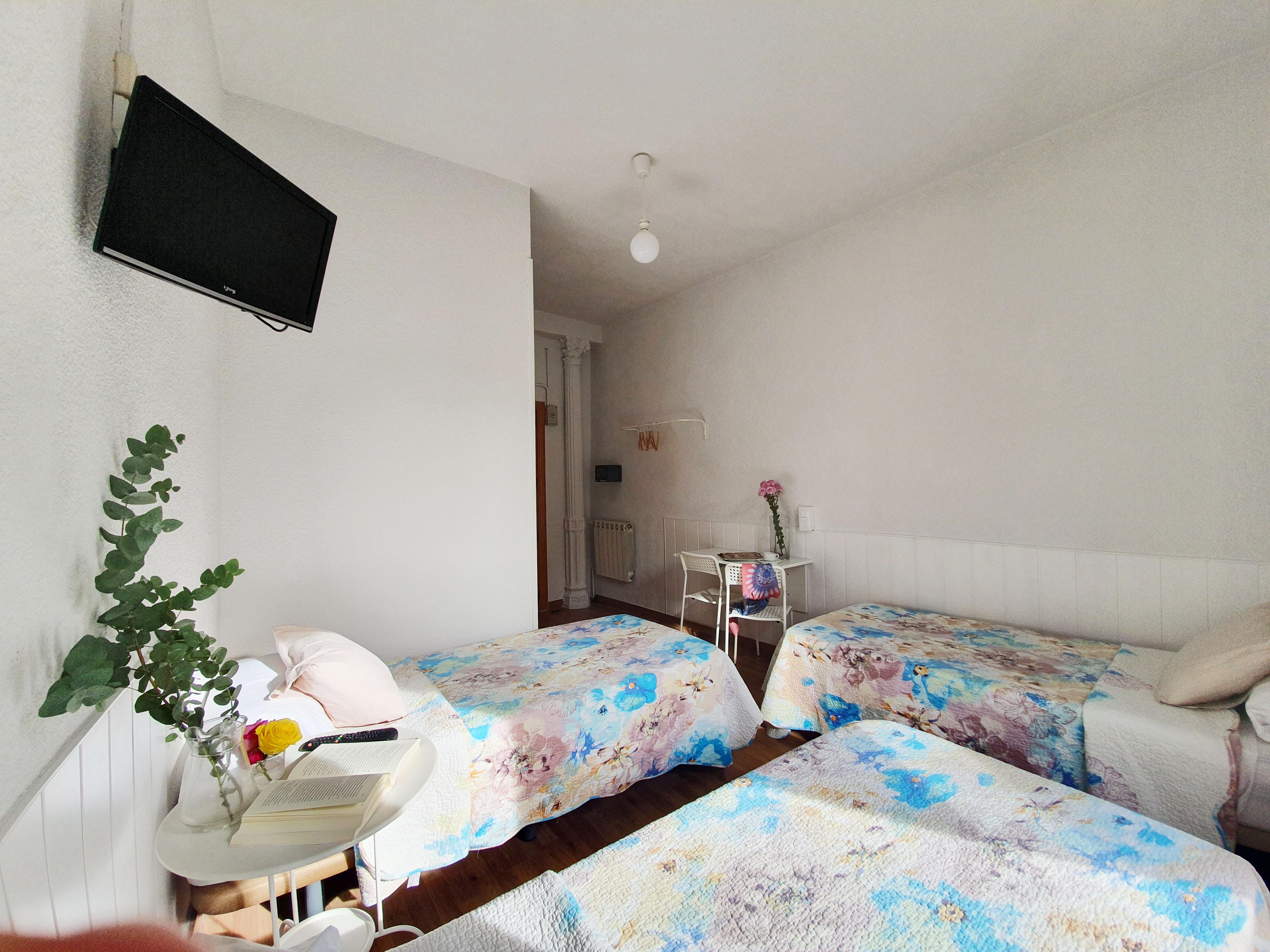 Hostal Alicante Madrid Eksteriør bilde