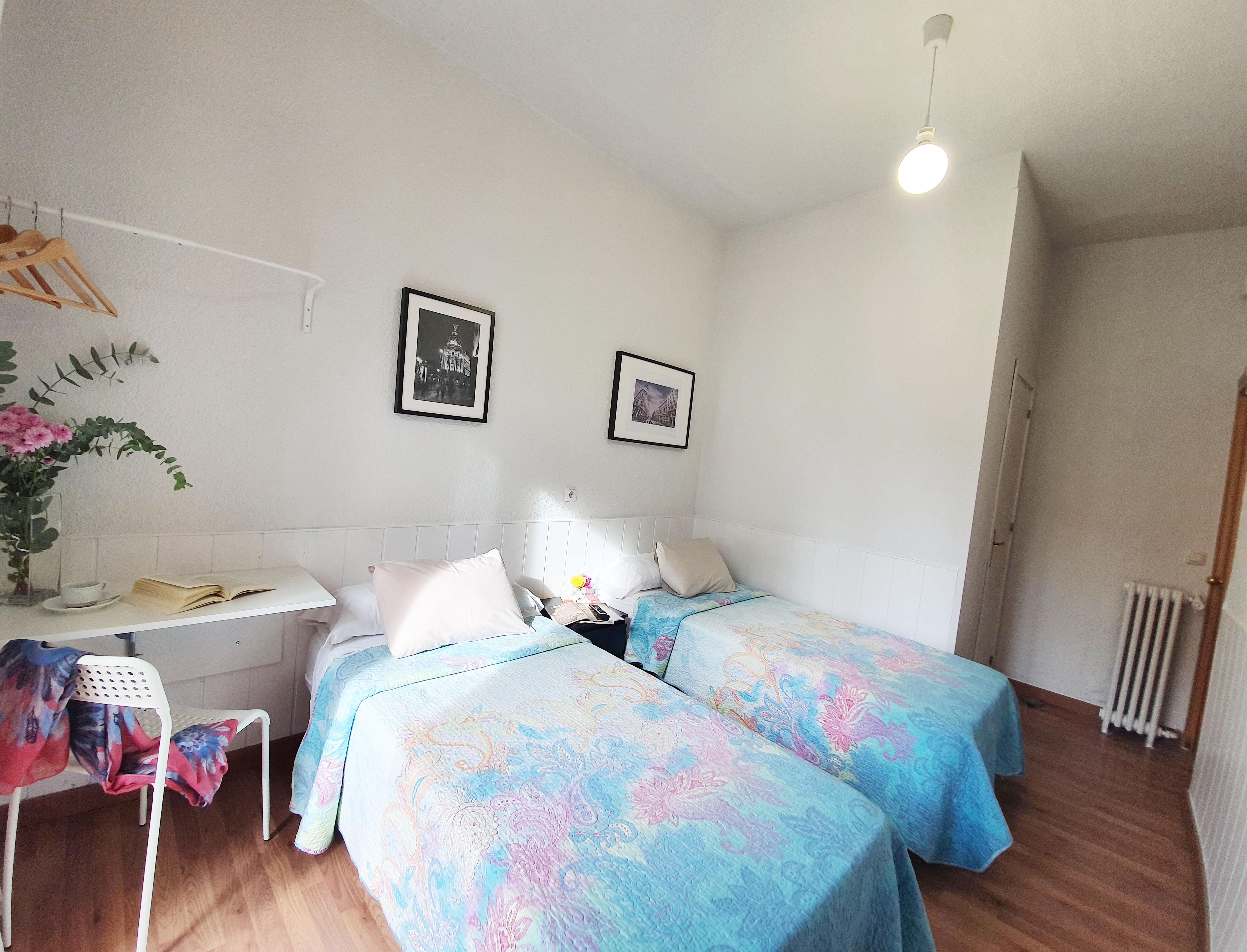 Hostal Alicante Madrid Eksteriør bilde