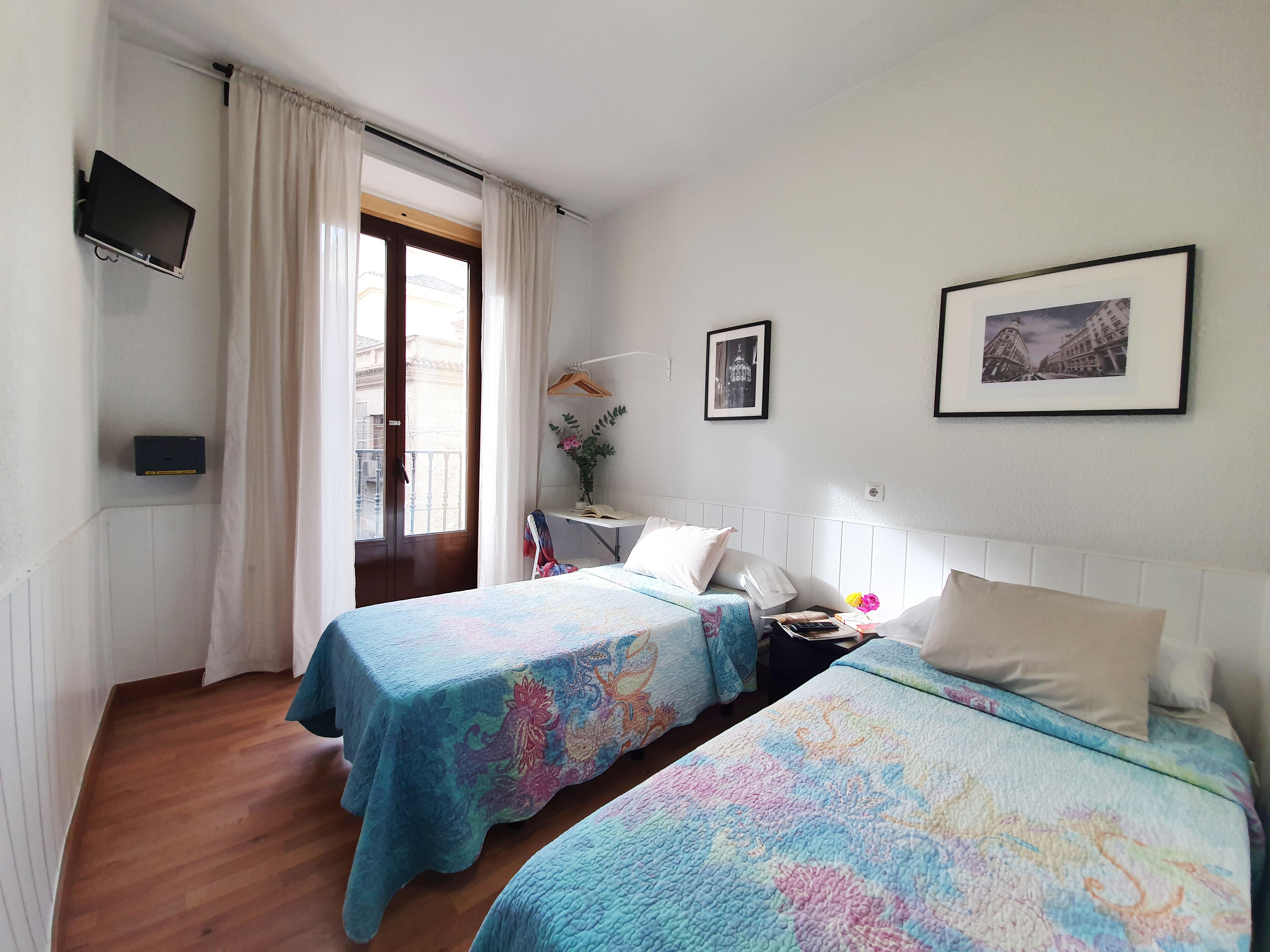 Hostal Alicante Madrid Eksteriør bilde