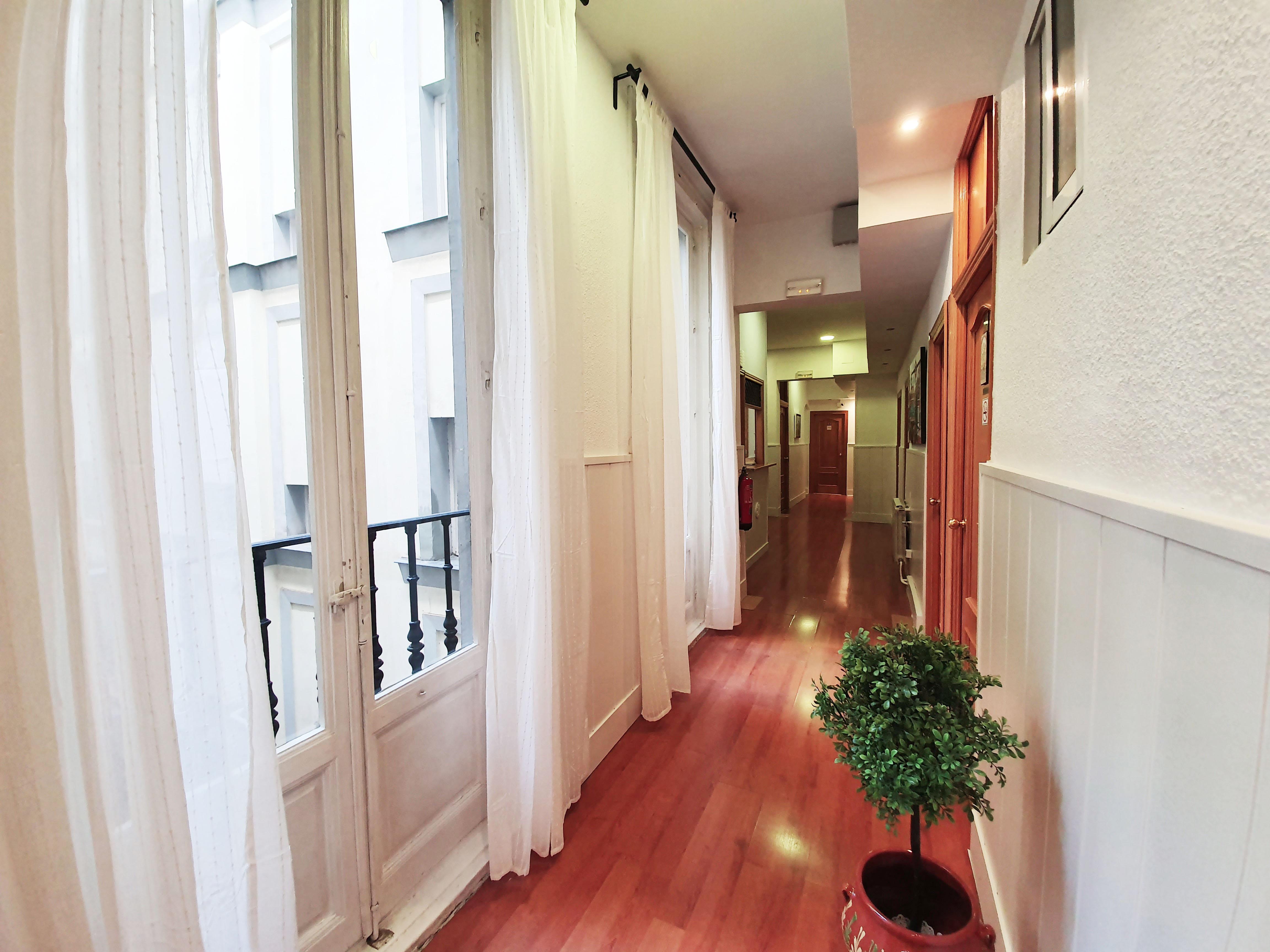 Hostal Alicante Madrid Eksteriør bilde