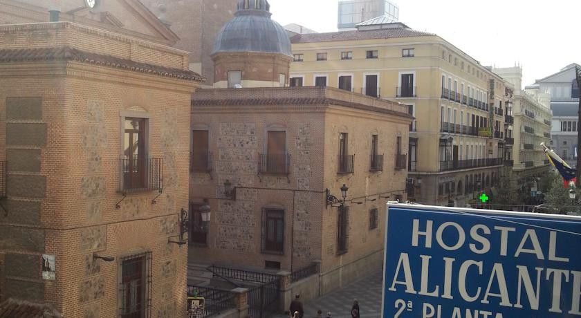 Hostal Alicante Madrid Eksteriør bilde